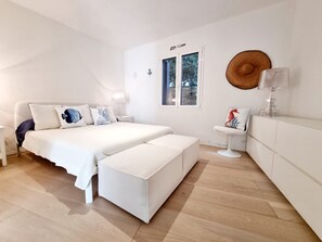 3 chambres, fer et planche à repasser, Wi-Fi gratuit, draps fournis