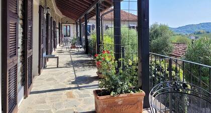 Cascina Marenco Langhe Country House Moscato