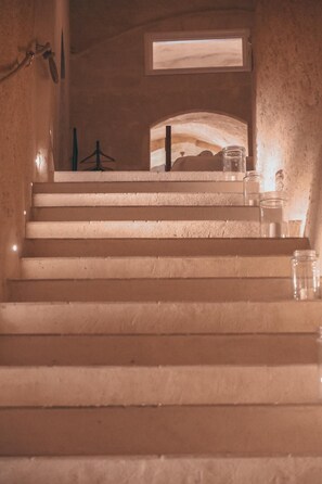 Interior - Benvenuti nella nostra meravigliosa suite situata nel cuore dei Sassi di Matera. (Matera)