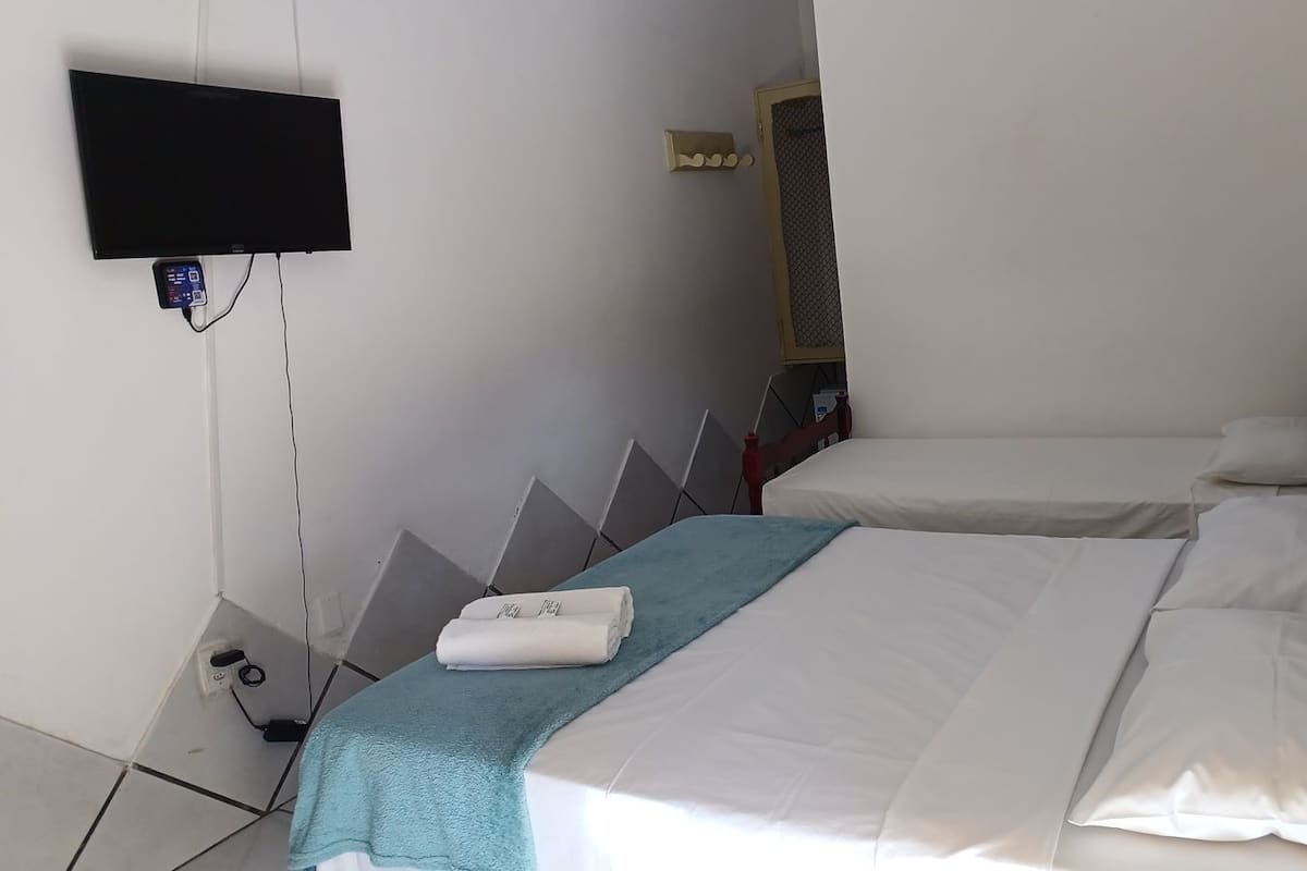 Standard-Dreibettzimmer | Kostenloses WLAN, Bettwäsche