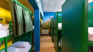 16 Bed Dorm, Women Only | Free WiFi, bed sheets