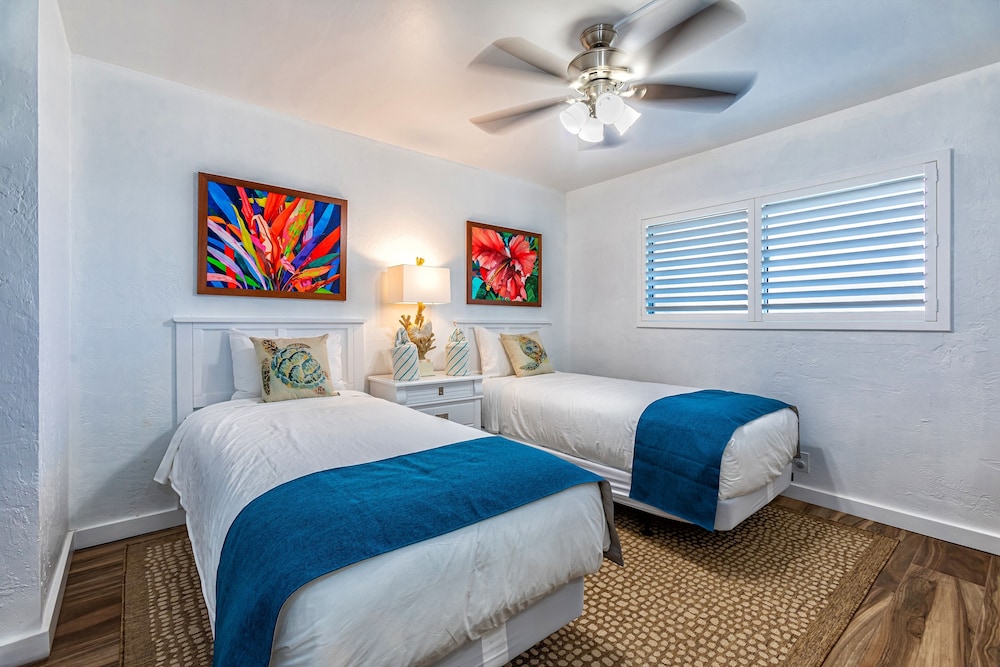 Ocean Views & Interior Menehune Shores 220 Kihei Vrbo