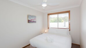 3 chambres, accès au Wi-Fi (inclus), literie fournie