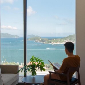 Premium bedding, free WiFi, bed sheets - Anna Victorya Beach Villa (Nha Trang)