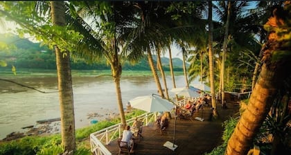 Villa Alounsavath Mekong Riverside
