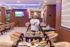 Food and drink - Chhavi Hotels (Noida)
