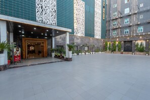 Interior entrance - Chhavi Hotels (Noida)