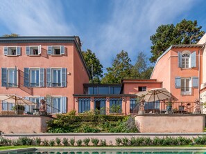 Exterior - La vue - Charming house with a pool, garden and amazing view, (La Mulatière)