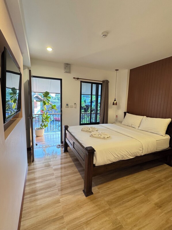 Habitación doble estándar, vista a la ciudad | Wifi gratis y ropa de cama