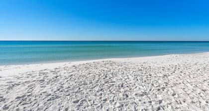 30a Beach House with 6-Seater LSV! Steps to Pool, Beach 3 min away, Balcony