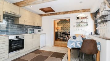 Fridge, dishwasher, electric kettle, toaster