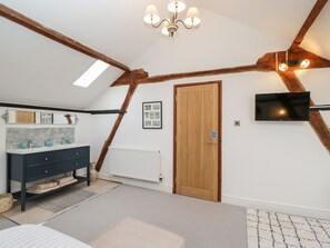 3 bedrooms, individually decorated, individually furnished, free WiFi - The Dunnit@manor Farm (Salisbury)