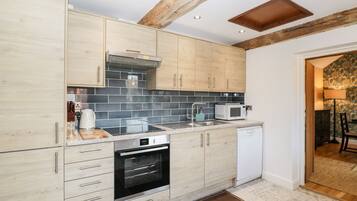 Fridge, dishwasher, electric kettle, toaster
