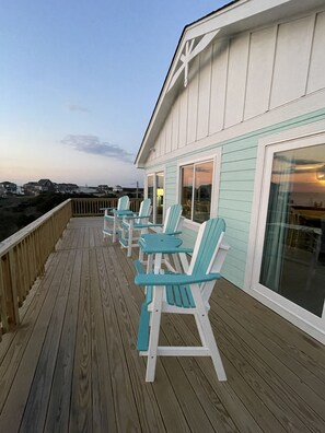 Terrace/patio - Hole in the Wall- Sound Side with Hot Tub! (Avon)