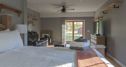 4BR Home on 10 Acres in the Hudson Valley