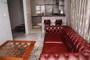 Habitación ejecutiva | Decoración individual, mobiliario individual, escritorio
