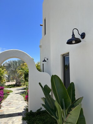 Property grounds - Beautiful Todos Santos Home Where Dreams Come True (Todos Santos)