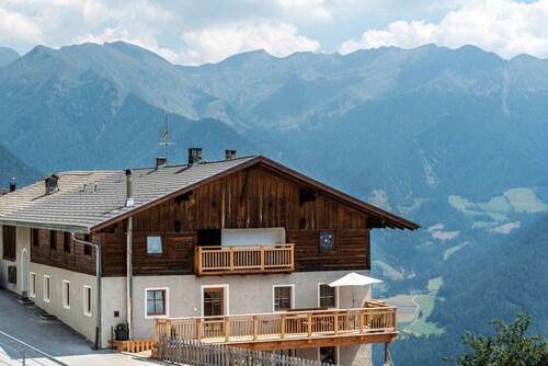 Ferienwohnung "Sparberhof Exklusive" mit Bergblick, privater Terrasse und WLAN