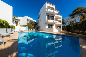 Pool - Apartment 'Aquamarina 7' with Shared Pool, Wi-Fi and Air Conditioning (Cala Ferrera)