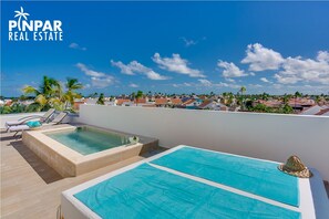 Outdoor pool - Royal Penthouse Ste/Private Picuzzi/3BR, 5 min from the beach (Punta Cana)