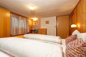 3 habitaciones, wifi gratis y ropa de cama 