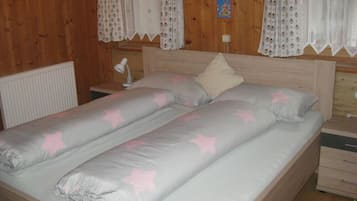 3 Schlafzimmer, kostenloses WLAN, Bettwäsche