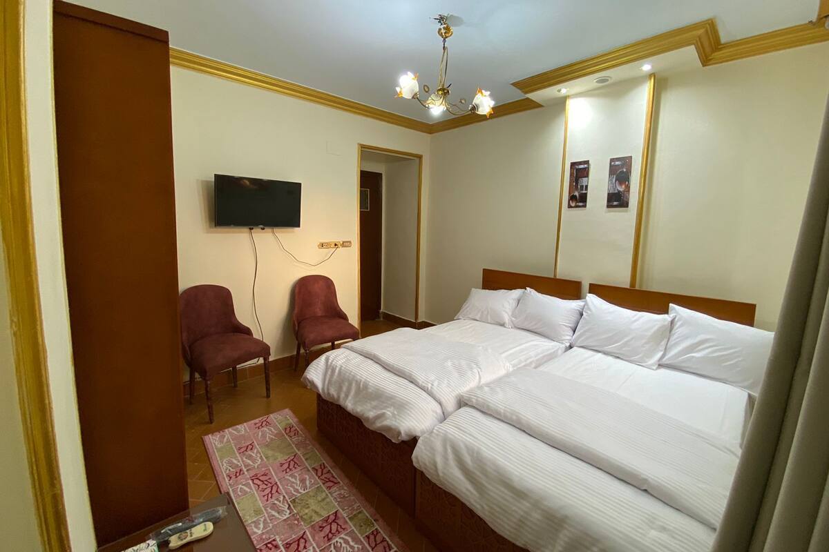 Panoramic Room