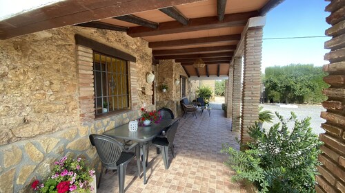 Holiday Home 'Rural Fábrica Del Azúcar ' with Mountain View, Wi-Fi and Air Conditioning