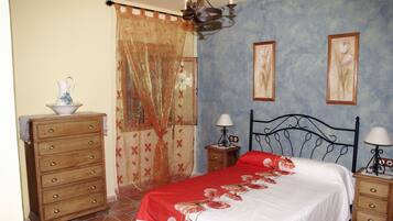 3 dormitorios, wifi gratis, ropa de cama