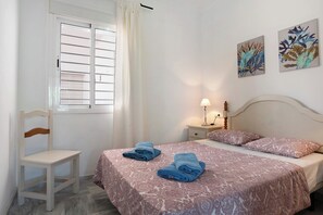 2 makuuhuonetta, ilmainen Wi-Fi, vuodevaatteet