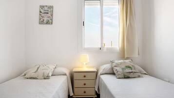 2 chambres, Wi-Fi gratuit, draps fournis