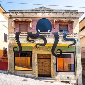 Exterior - Apartment 'Via Verdi 14' with Sea View, Shared Terrace and Wi-Fi (Mondolfo)