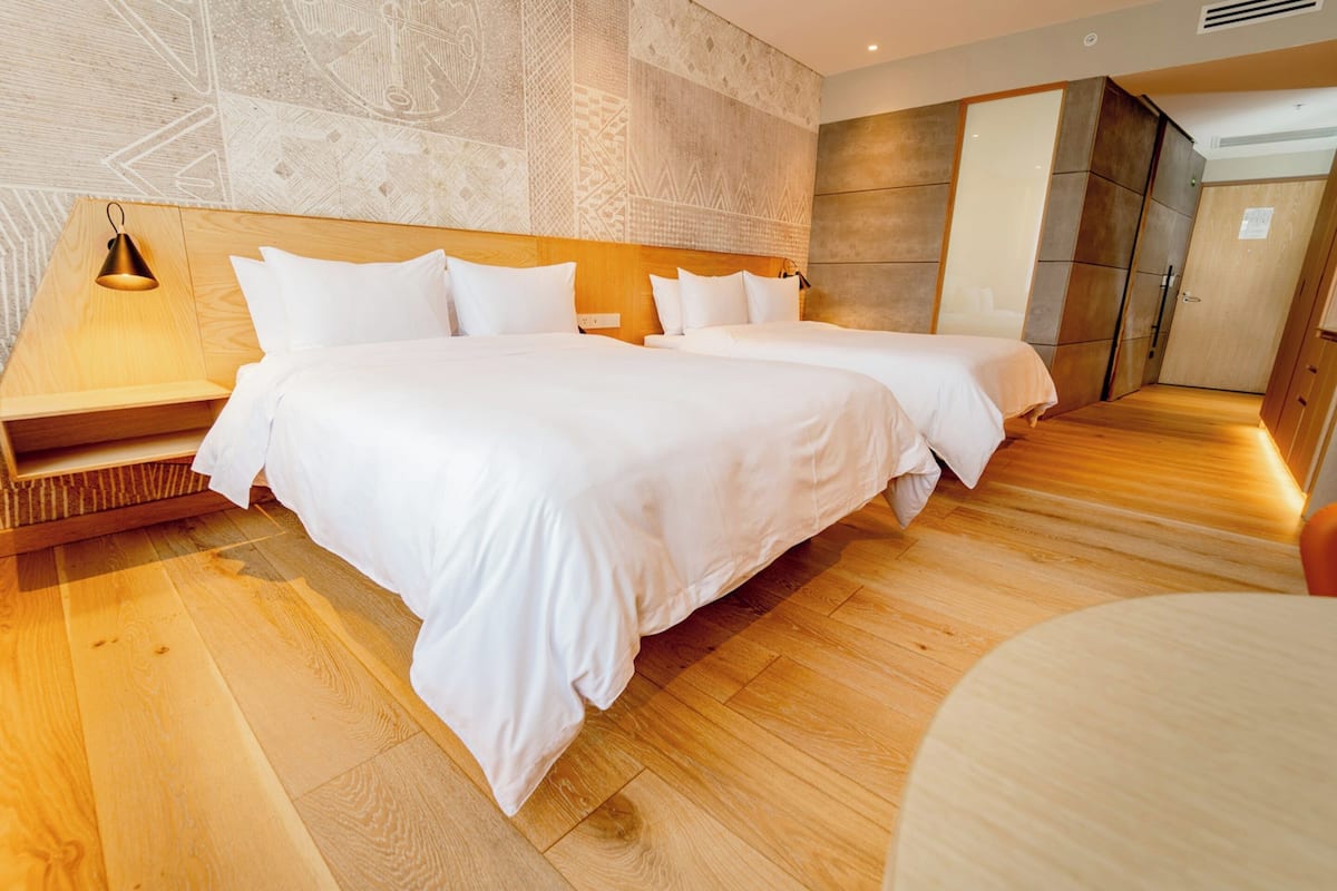 Premium Double | 1 bedroom, Egyptian cotton sheets, premium bedding, down comforters
