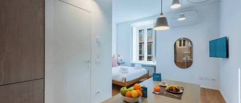 Iron/ironing board, free WiFi