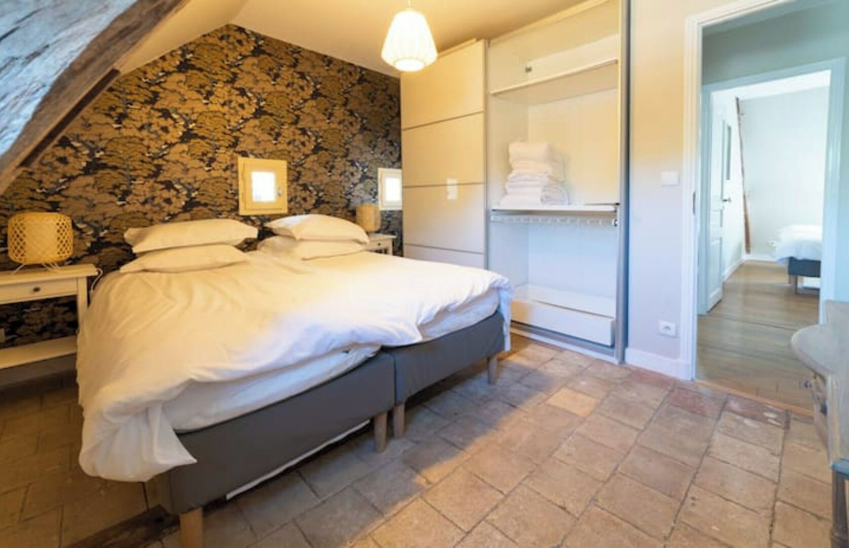 8 Schlafzimmer, Bügeleisen/Bügelbrett, Reisekinderbett, kostenloses WLAN