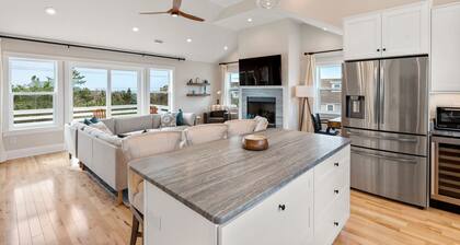 Makai NéNé: New Build | Hot Tub | Water Views