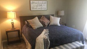 Unclassified image, 2 of 15, button - a cozy, quiet, rural hideaway close to everything3 (Sherwood)