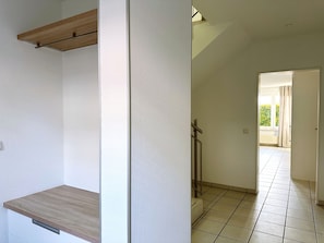 Comfort House, 6 Bedrooms | Desk, blackout curtains, free WiFi, bed sheets - Vollmöblierte Wohnungen in Münster (Münster)