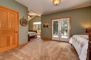 5 Schlafzimmer, Bügeleisen/Bügelbrett, kostenloses WLAN, Bettwäsche