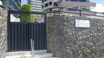 Panoramic Apartment, 2 Bedrooms, Beach View | 2 bedrooms, free WiFi