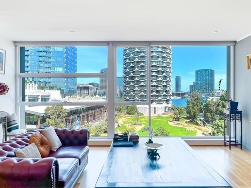 JuHaus Collection | Spirit Of District