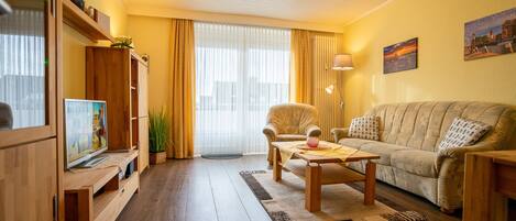 Fernseher, Stereoanlage