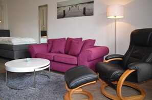 Fernseher, Stereoanlage