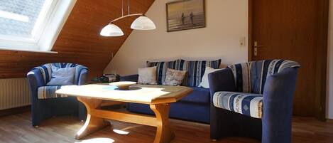 Fernseher, Stereoanlage