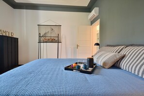 3 bedrooms, WiFi, bed sheets