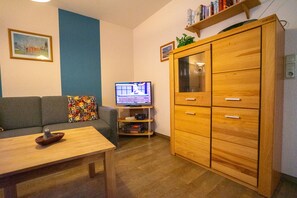 Fernseher, Stereoanlage