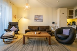 Tv, dvd-afspiller, stereoanlæg