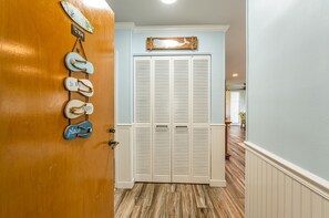 Condo, 2 habitaciones | Interior