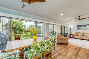 Apartment, 2 Schlafzimmer | Wohnbereich | Smart-TV