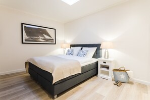 1 chambre, fer et planche à repasser, Wi-Fi gratuit